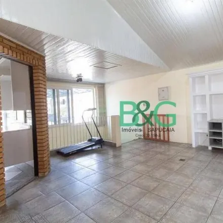 Buy this 3 bed house on Avenida Álvaro Ramos 2023 in Água Rasa, São Paulo - SP