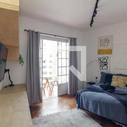 Buy this 1 bed apartment on Avenida Cásper Líbero 73 in Santa Ifigênia, São Paulo - SP