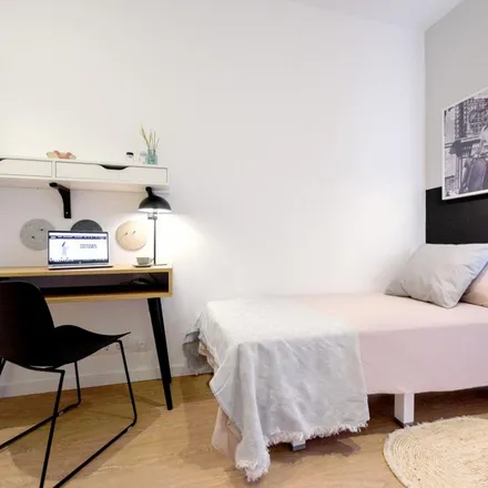 Image 7 - Carrer de Salamanca, 46, 46005 Valencia, Spain - Apartment for rent