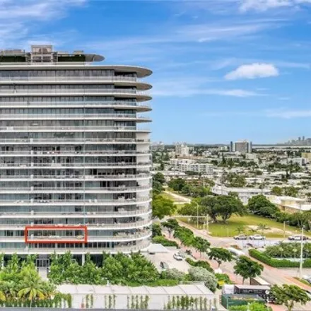 Buy this 1 bed condo on Eighty Seven Park in 8701 Collins Avenue, Miami Beach