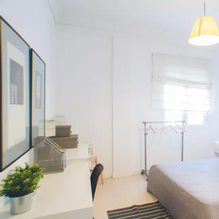 Rent this 5 bed room on Madrid in Calle del Doctor Esquerdo, 178