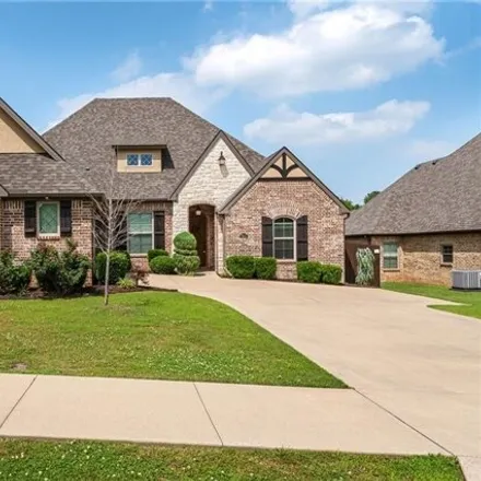 Buy this 3 bed house on 8607 Gatehouse Way in Fort Smith, AR 72916