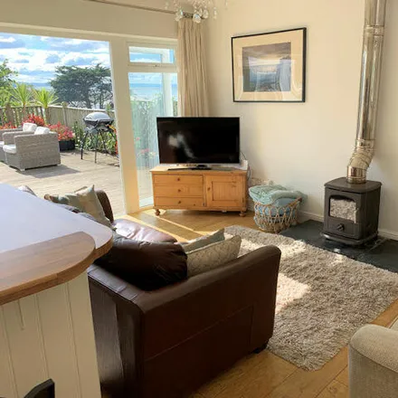 Image 3 - Pen y Ffordd, Aberdovey, LL35 0PL, United Kingdom - House for sale