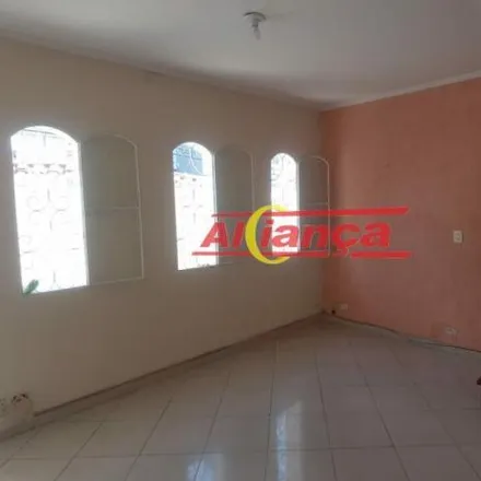 Rent this 2 bed house on Viela Amapá in Cocaia, Guarulhos - SP