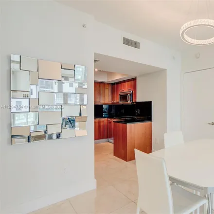 Image 6 - Jade Residences at Brickell Bay, 1331 Brickell Bay Drive, Miami, FL 33131, USA - Condo for sale