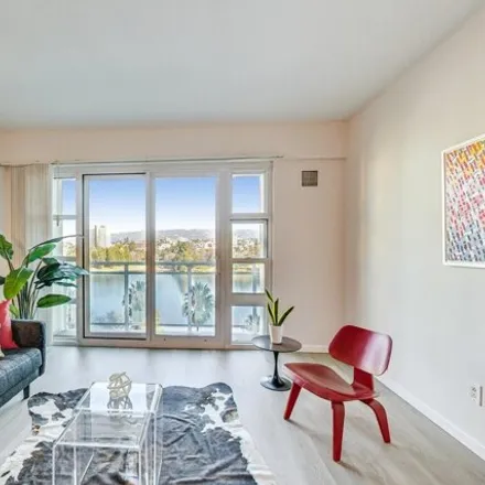 Buy this 1 bed condo on The Essex in 1 Lakeside Drive, Oakland