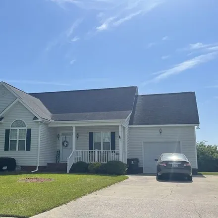 Buy this 3 bed house on 2107 Winder Drive in Winterville, Pitt County