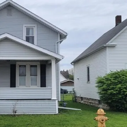 Buy this 3 bed house on 889 Wolf Avenue in Fremont, OH 43420