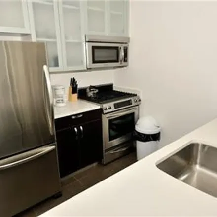 Rent this 3 bed apartment on 795 Columbus Avenue in New York, NY 10025