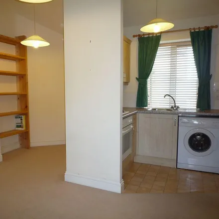 Image 7 - Tower Court, Ely, CB7 4XS, United Kingdom - Apartment for rent