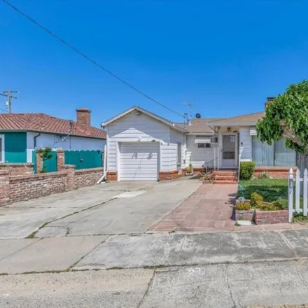 Buy this 3 bed house on 21 4th Avenue in Isleton, Sacramento County