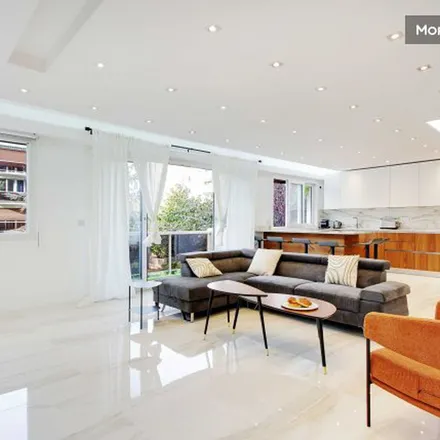 Rent this 4 bed apartment on La Villa Gabriel in Rue Jean Mermoz, 94160 Saint-Mandé