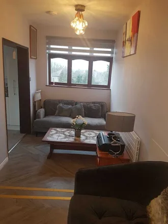 Image 5 - London, Collier Row, ENGLAND, GB - House for rent
