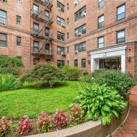 Image 2 - 67-71 Yellowstone Blvd Unit 5l, Forest Hills, New York, 11375 - Apartment for sale