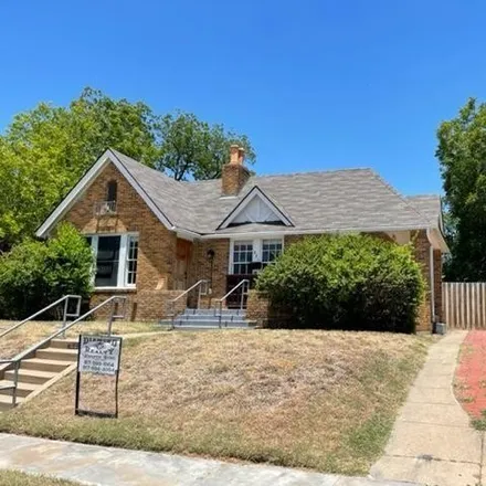 Image 2 - 821 East Morningside Drive, Fort Worth, TX 76104, USA - House for sale