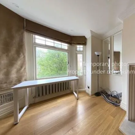 Rent this studio house on Abbey Court in Abbey Road, London