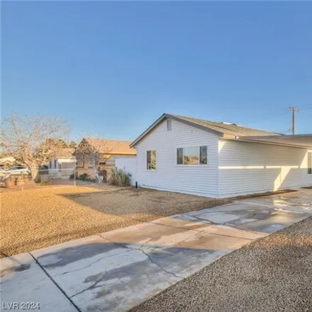 Image 2 - 4447 El Tovar Road, Sunrise Manor, NV 89115, USA - House for sale