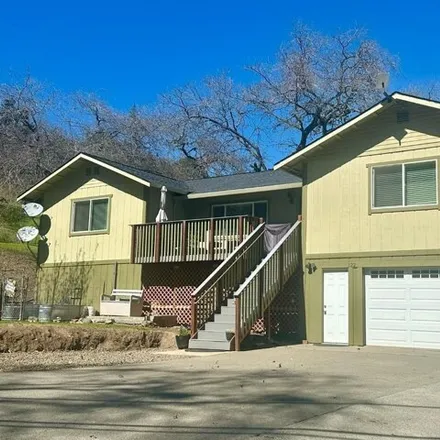 Buy this 3 bed house on 122 Sunnyhill Ln in Napa, California