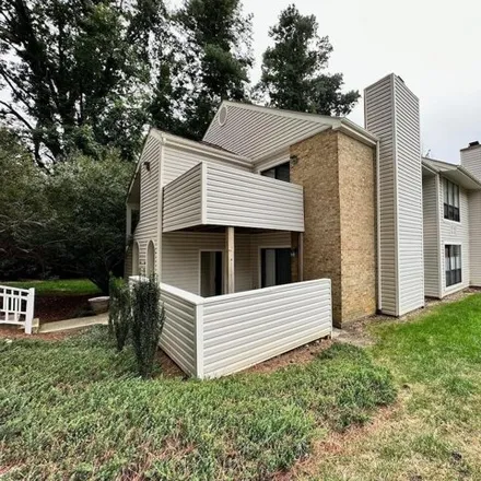 Rent this 1 bed condo on 172 Manhattan Court in Cary, NC 27511