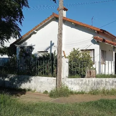 Buy this 2 bed house on Calle 524 1101 in Partido de La Plata, 1900 Tolosa