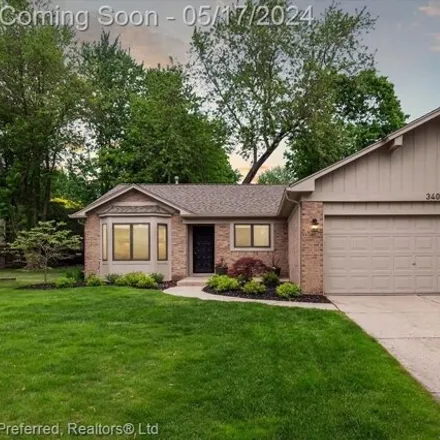 Buy this 3 bed house on 34024 Fonville Drive in Livonia, MI 48152
