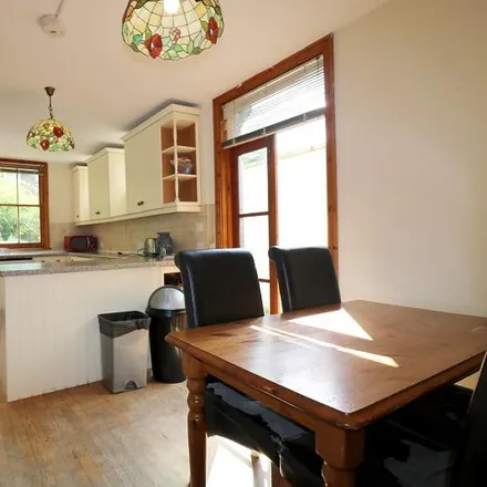 Image 5 - Brougham Road, London, W3 6JD, United Kingdom - Room for rent