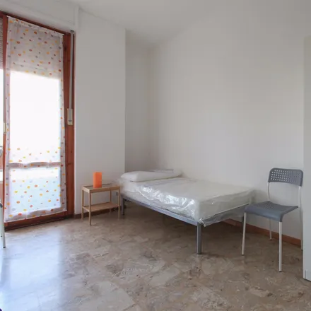 Image 2 - Via Sapri, 79, 20157 Milan MI, Italy - Room for rent