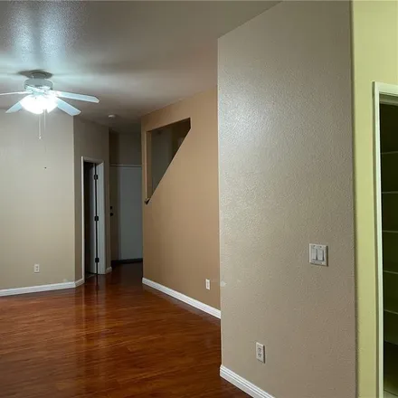 Image 2 - 6076 Allred Place, Clark County, NV 89011, USA - Townhouse for rent