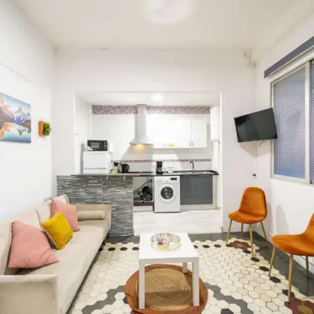 Rent this 3 bed apartment on Carrer d'Alcoi in 1, 46006 Valencia