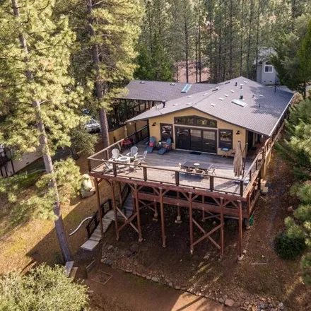 Buy this 4 bed house on 12307 Tower Peak Court in Groveland, Tuolumne County