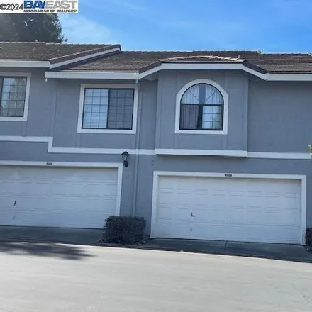 Buy this 2 bed condo on 2538 Yerba Hills Court in San Jose, CA 95121