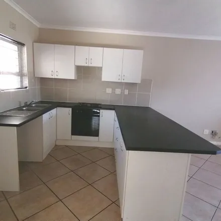 Image 1 - Hester De Wet Street, Overstrand Ward 13, Overstrand Local Municipality, 7201, South Africa - Apartment for rent