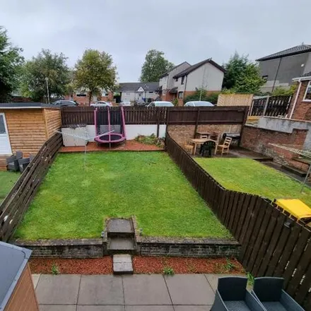 Image 9 - Martyrs Place, Bishopbriggs, G64 1UF, United Kingdom - House for rent