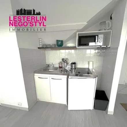 Rent this 2 bed apartment on 35 Place de l'Hôtel de Ville in 76600 Le Havre, France