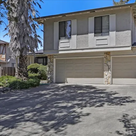Buy this 4 bed house on 464 Americano Way in Fairfield, CA 94533