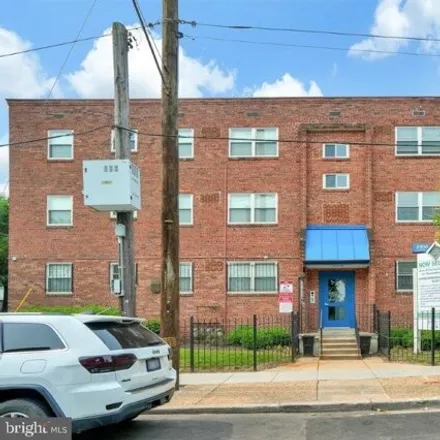 Buy this 1 bed condo on 2900 Pomeroy Road Southeast in Washington, DC 20020