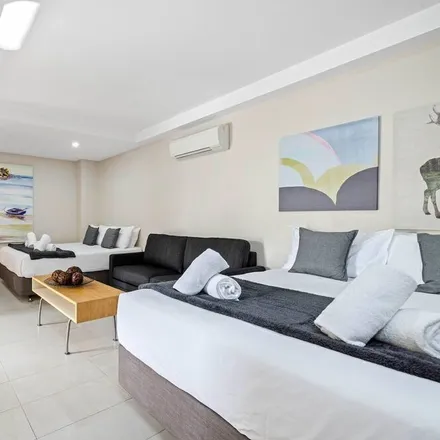 Rent this 3 bed apartment on Sorrento VIC 3943
