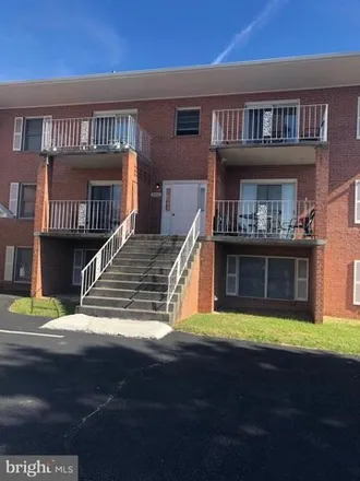 Rent this 2 bed apartment on New Hope Alliance Church in Roosevelt Boulevard, Winchester