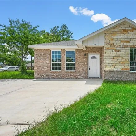 Buy this 3 bed house on 707 North Brazos Avenue in Cleburne, TX 76031