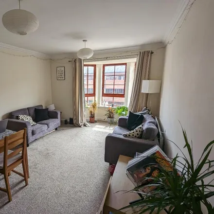 Rent this 2 bed apartment on 11 Orchard Brae Gardens West in City of Edinburgh, EH4 2HL