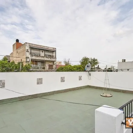 Buy this 4 bed house on Avenida Bernardino Rivadavia 802 in Partido de Avellaneda, 1870 Piñeyro