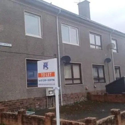Rent this 2 bed apartment on Sutherland Avenue in Alloa, FK10 3RY