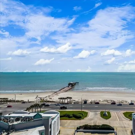 Image 2 - Casa Del Mar Beachfront Suites, 6102 Seawall Boulevard, Galveston, TX 77551, USA - Condo for sale