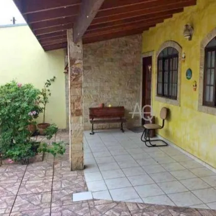 Buy this 2 bed house on Rua Ary Moreira Marquês in Una, Taubaté - SP