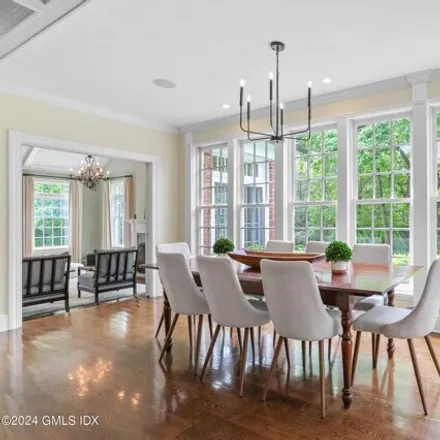 Image 7 - 12 Lindsay Drive, Pine Hill, Greenwich, CT 06830, USA - House for sale