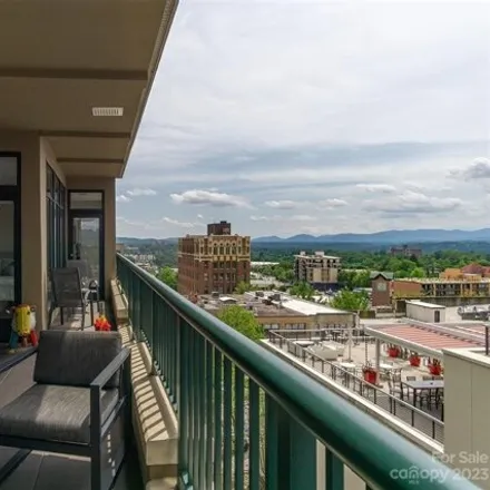 Image 5 - Haywood Park Hotel and Atrium, 1 Battery Park Alley, South Slope, Asheville, NC 28801, USA - Condo for sale