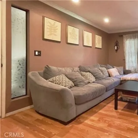 Image 5 - 18107 American Beauty Drive, Santa Clarita, CA 91387, USA - Condo for sale