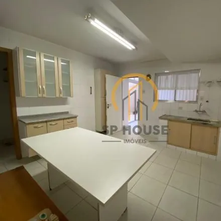 Buy this 3 bed house on Rua das Hortências 370 in Mirandópolis, São Paulo - SP