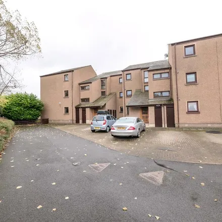 Image 2 - The Fairways, Musselburgh, EH21 6SN, United Kingdom - Apartment for rent