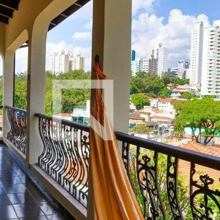 Buy this 6 bed house on Rua Payaguás in Liberdade, São Paulo - SP
